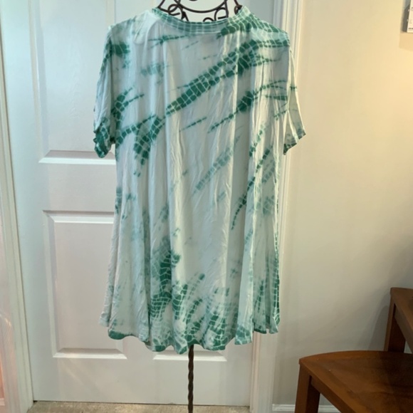 BUC-EE’S TIE DYE GREEN TOP PLUS SIZE 3X NWT - Picture 4 of 7